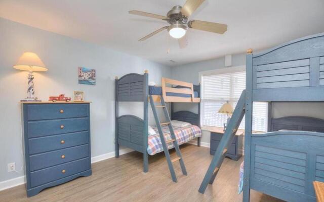 Ocean Walk 3102 - Beach Pals