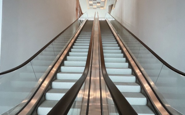 Ra Suites Simatupang