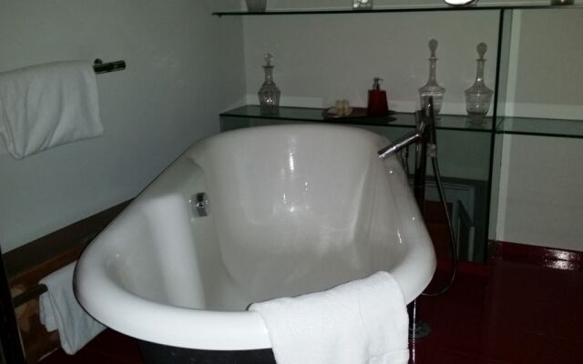 Argentina Suites Inn