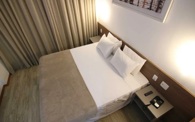 Hotel Samba Linhares