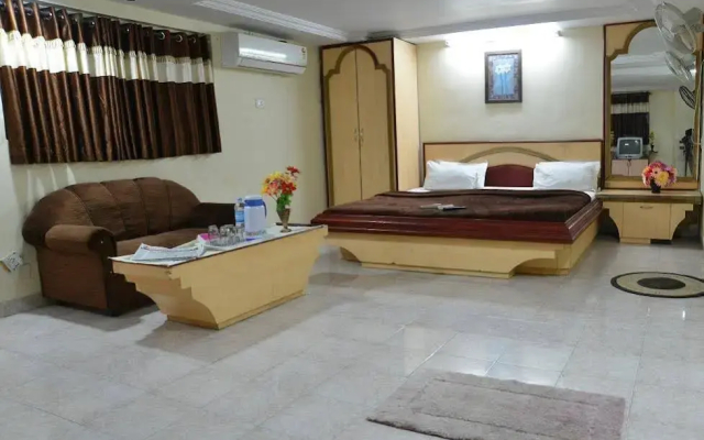 Hotel Indraprasth
