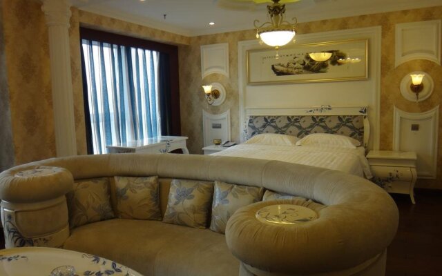 Da Lian Rui Fu Hotel