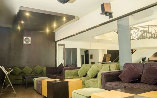 Whiz Residence Darmo Harapan Surabaya