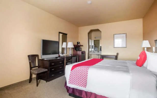 OYO Hotel Valley View TX, I-35