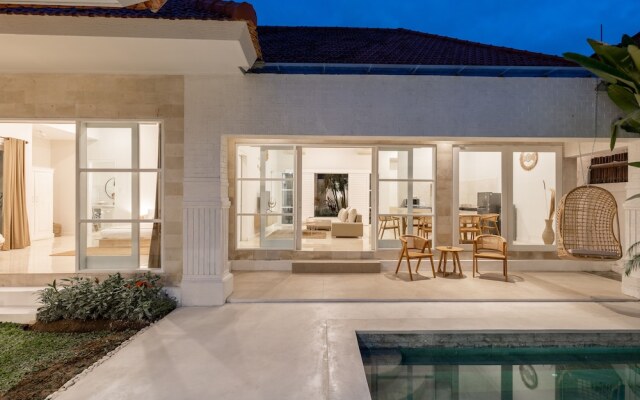 3BR Villa D Yoo in Canggu By Azure