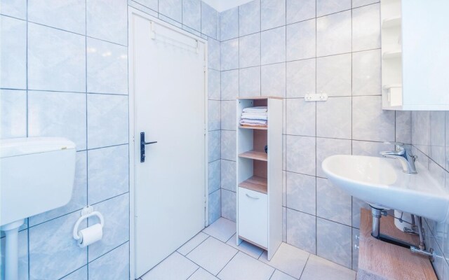 Amazing Home in Labin With 2 Bedrooms and Wifi