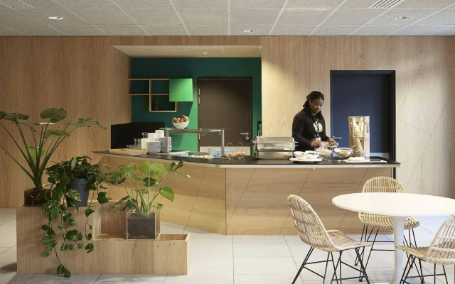 The Social Hub Paris La Defense