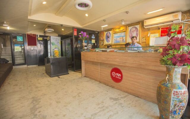 OYO 703 Hotel Shahi Palace