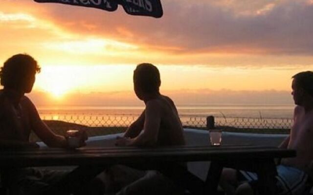 Longbeach Hotel - Adults Only