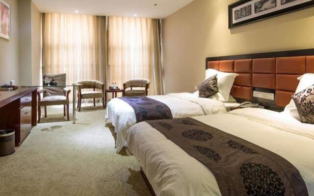 Joy Lake Hotel