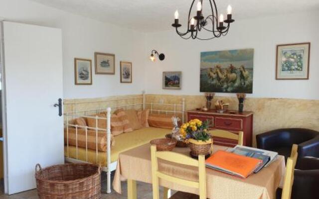 Residences Le Home  A Merula