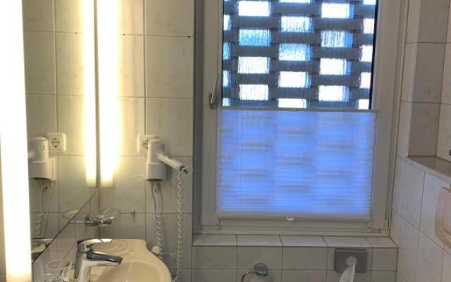 Labud 20 am Plöner See in Bosau