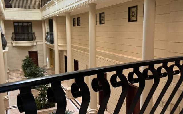 Luxury Apartment - Michelangelo Towers