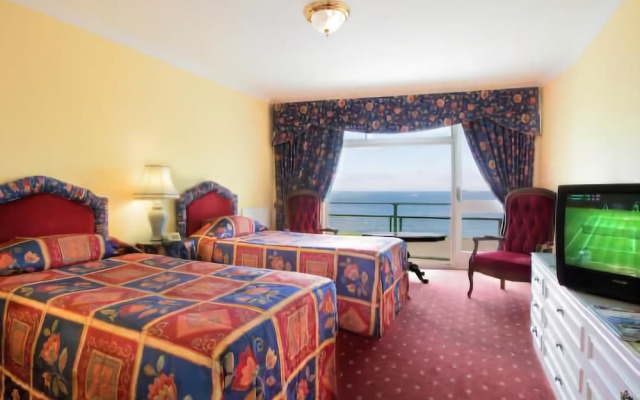Corbyn Head Hotel