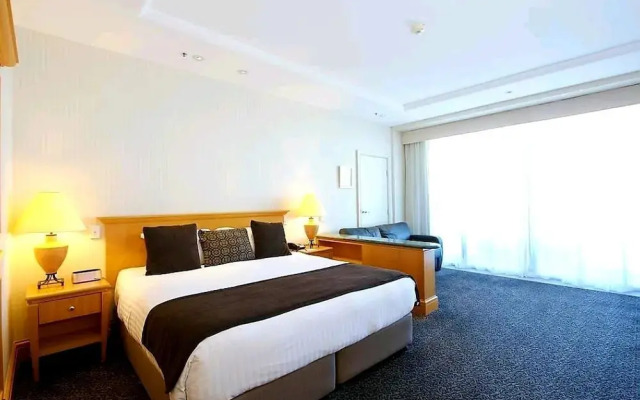 Gold Tower Apartment