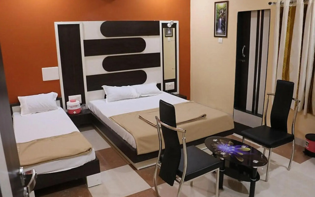 Golden Paying Guest House