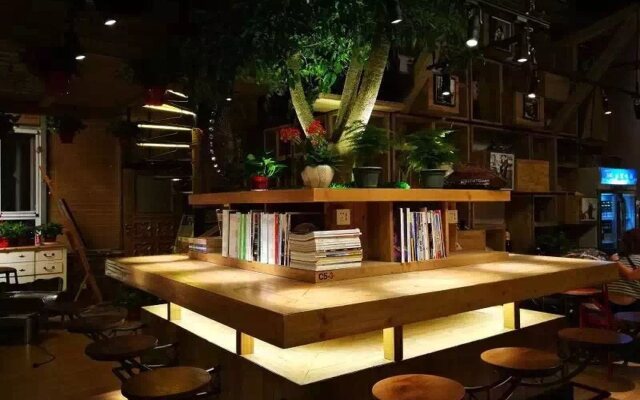 Huiya Tianmu Hotel (Xi'an Bell and Drum Tower Fourth Hospital)