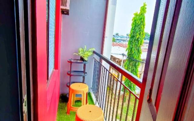 Mamby Gray's Place Balcony, Karaoke ,Wifi,Netflix &Kitchen