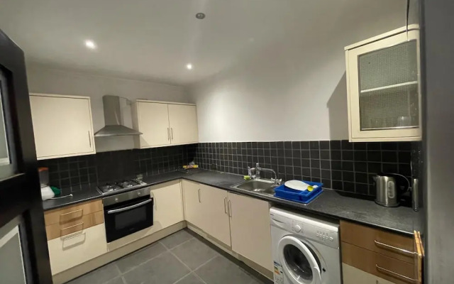Remarkable 2-bed Apartment in Accra