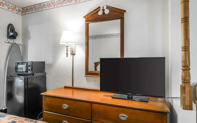 Rodeway Inn