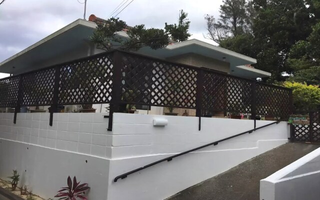 GUEST HOUSE fa-aii