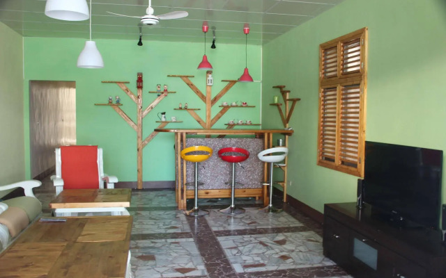 Kenting Hi Inn