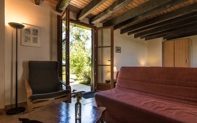 Peaceful Cottage in Savignac