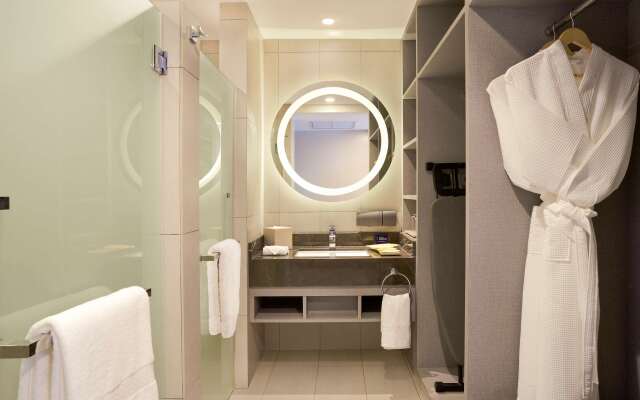 DoubleTree by Hilton Damai Laut Resort