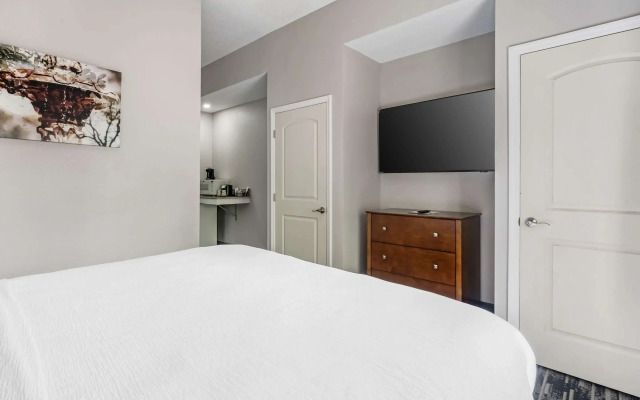 Country Inn & Suites by Radisson, Pickerington, OH