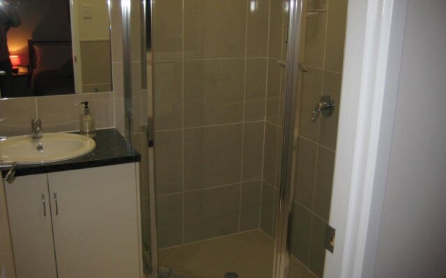 Riverdell Park Accommodation Bed & Breakfast Chinchilla