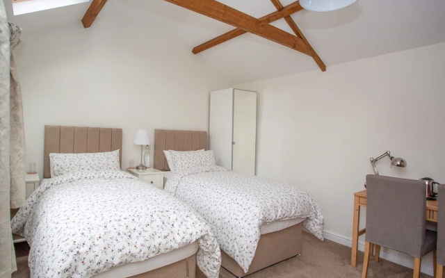 Forge House Yaxham Bed & Breakfast