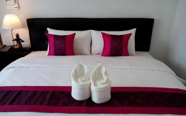 Noble Tarntong Boutique Hotel