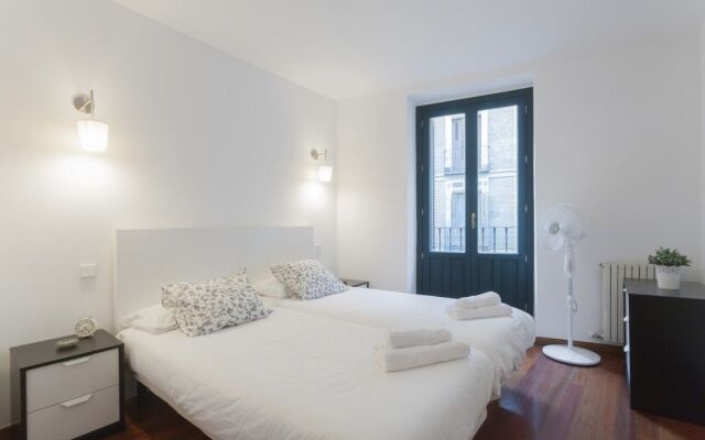 Forever Young Apartments Plaza España IV