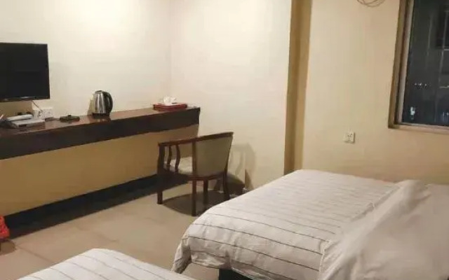 Fengkai Guanghui Business Hotel