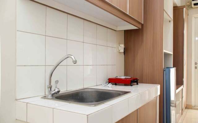 Nice And Comfy Studio At Springlake Summarecon Bekasi Apartment