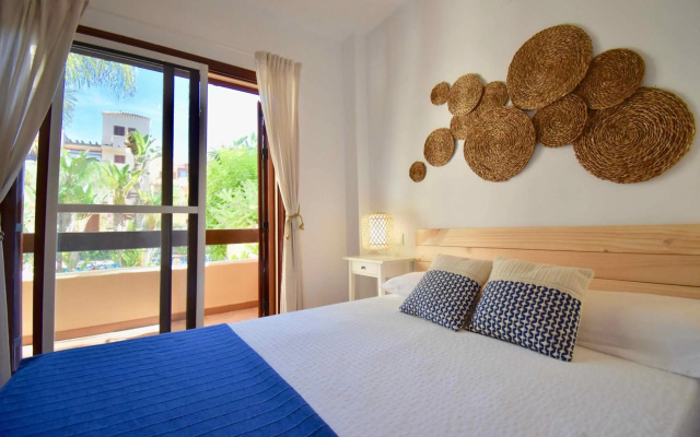 Bahía Marinas - Tu casa con Jardín Privado!