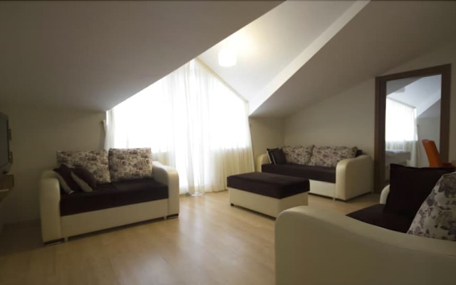 Aplus Edirne