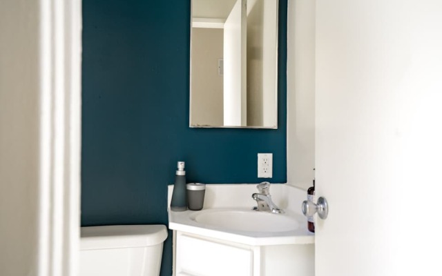 WanderJaunt-Serrano-2BR-Point Loma