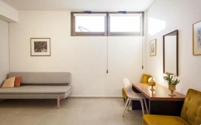 Luxurious Rikas Villa