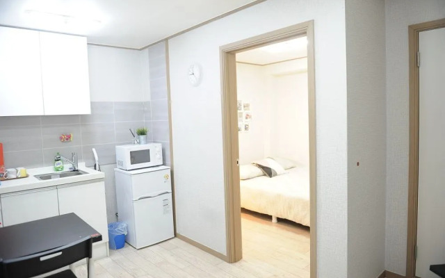 Seoul Station Dada House