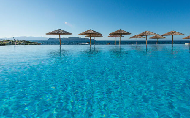 Kalamaki Mare Suites