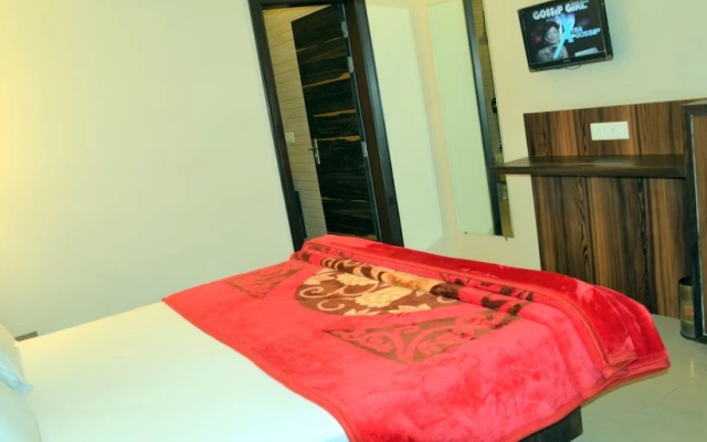Hotel Heera Continental