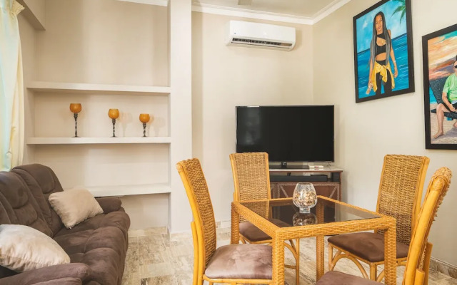 Playa Laguna Beach Condos