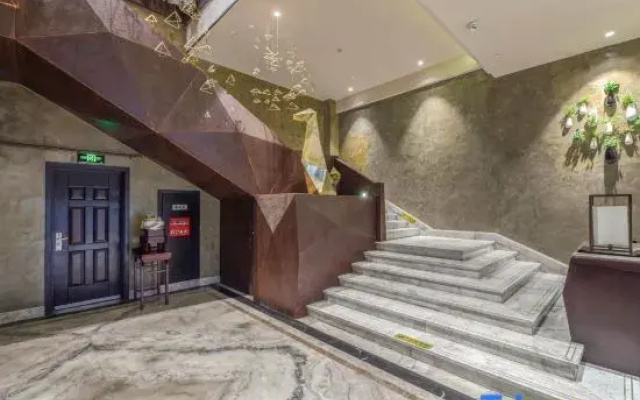 Ningbo Starry Sky E-sports Homestay (Beilun Chunxiao)
