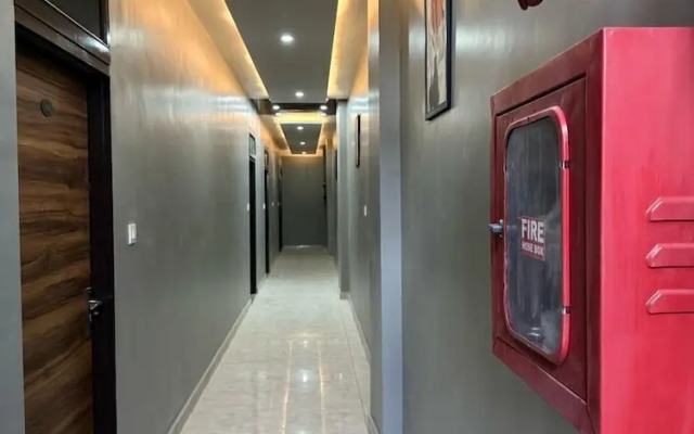 Shyam Palace Hotel