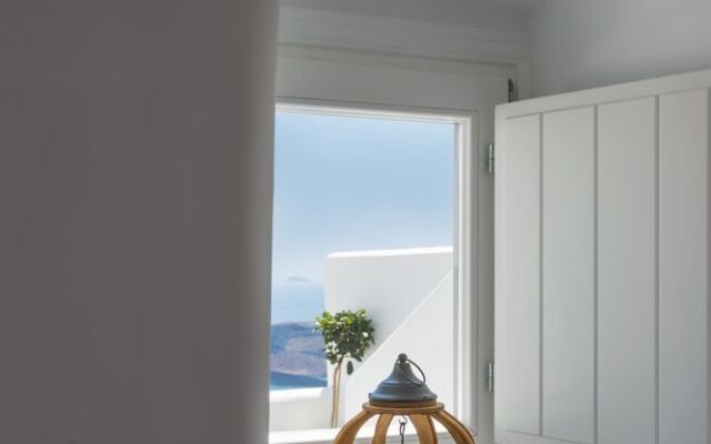 Infinity Collection Privé- Adults Only