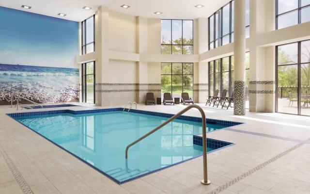 Courtyard by Marriott Toronto Mississauga/West