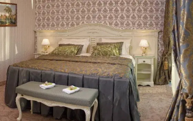 Savoy Hotel