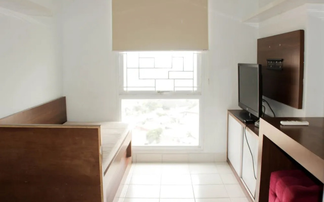 Cozy Stay And Elegant 2Br At Patraland Urbano Apartment