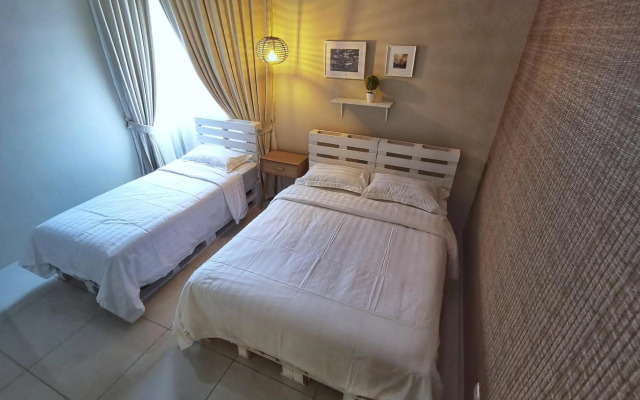 One Life Four Season Waterpark Guest House Manhattan Condominium